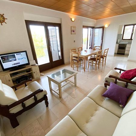 Donji Okrug  Seaview & Beachfront Apartments Jakov מראה חיצוני תמונה